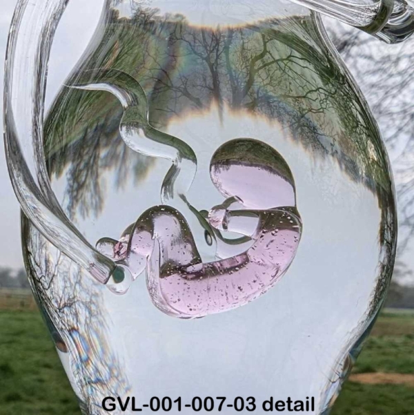 Zwangere vrouw in verschillende variaties - Afbeelding 4